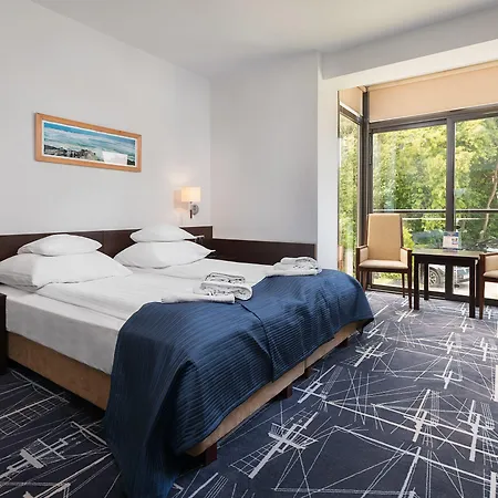 Hotel Faleza - Z Widokiem Na Morze 3*