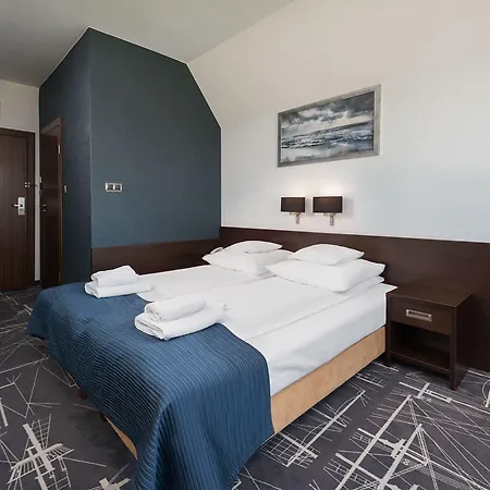 Faleza - Z Widokiem Na Morze 3*