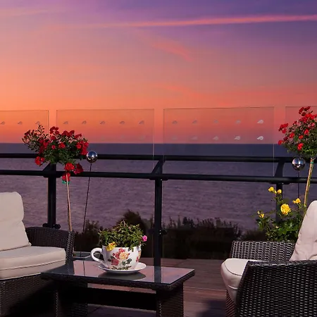 Faleza - Z Widokiem Na Morze Hotel