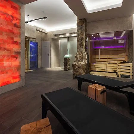 Faleza - Z Widokiem Na Morze 3*