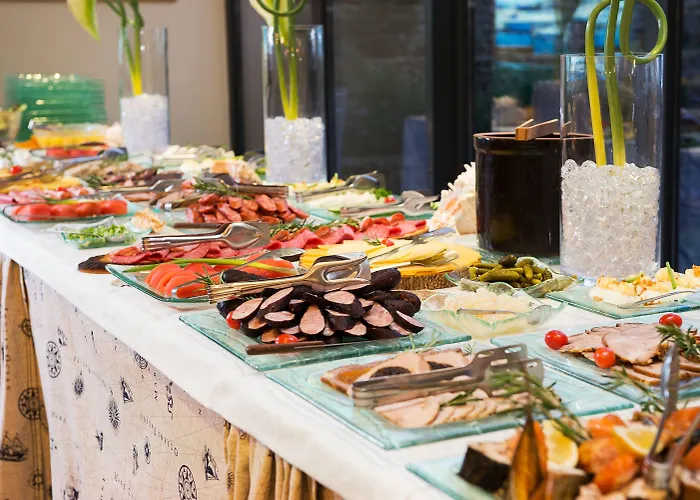 Faleza - Z Widokiem Na Morze Hotel 3*