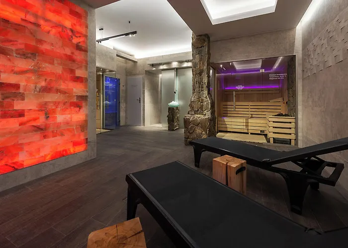 Faleza - Z Widokiem Na Morze 3*