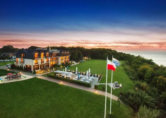 Faleza - Z Widokiem Na Morze 3*