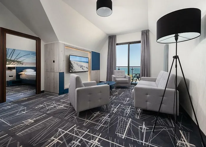 Hotel Restauracja Faleza 3*