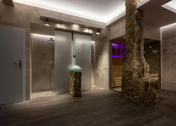 Restauracja Faleza 3*